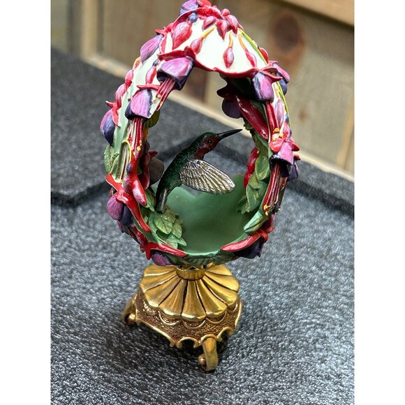 House of Faberge Franklin Mint Egg Jewels in the Garden Hummingbird w/Gold Base - Picture 4 of 10